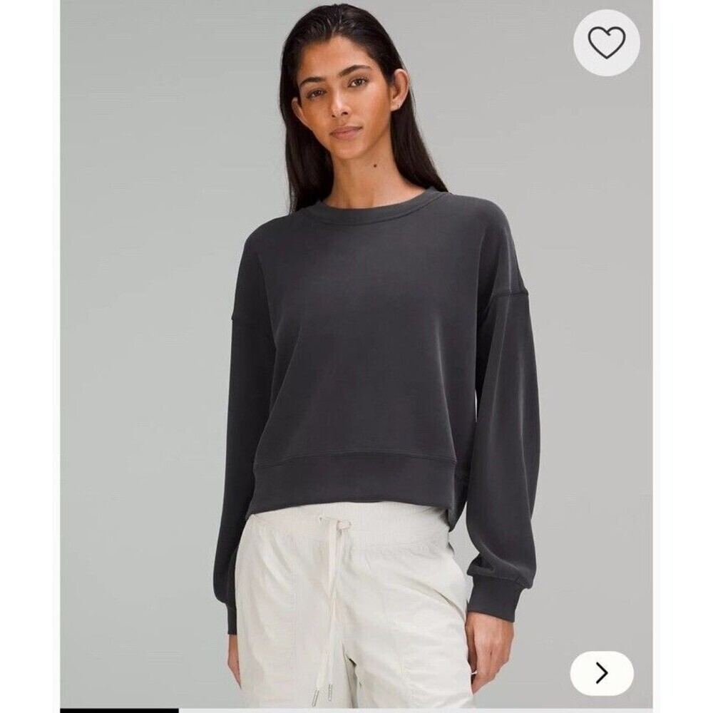 *READ* Lululemon Perfectly Oversized Cropped Crew Softstreme Black Sweatshirt